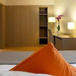 Hotel Colectia Urumea 2*