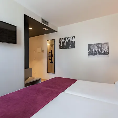 Hotel Casual Del Jazz