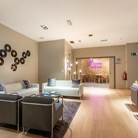Hotel Casual Del Jazz