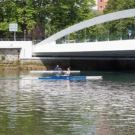 Colectia Urumea ホテル サン・セバスティアン