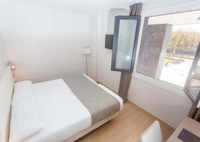 Colectia Urumea Hotel 2*